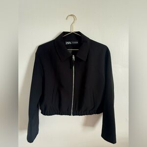 Black short bomber jacket